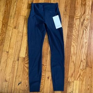 lululemon leggings navy blue brand new!